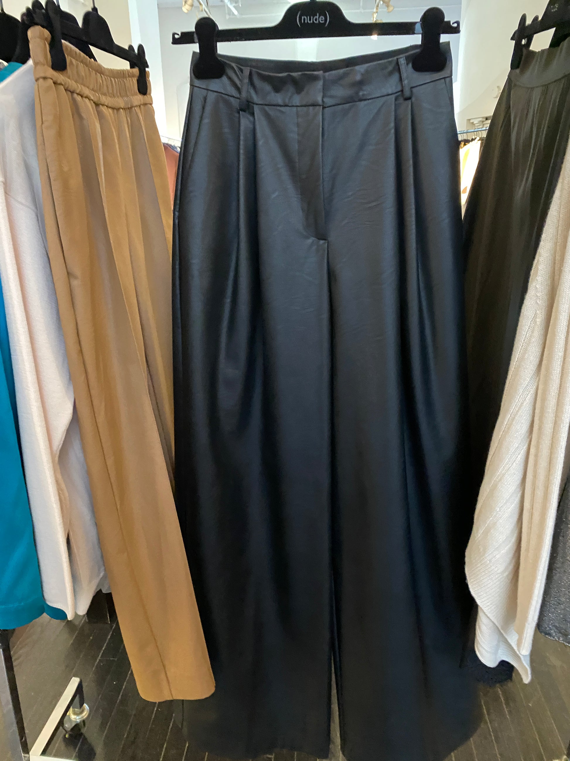 Wide Leg Trouser