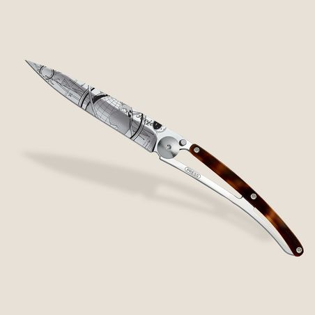 37g Ambered Turtle Knife - Globe Trotter