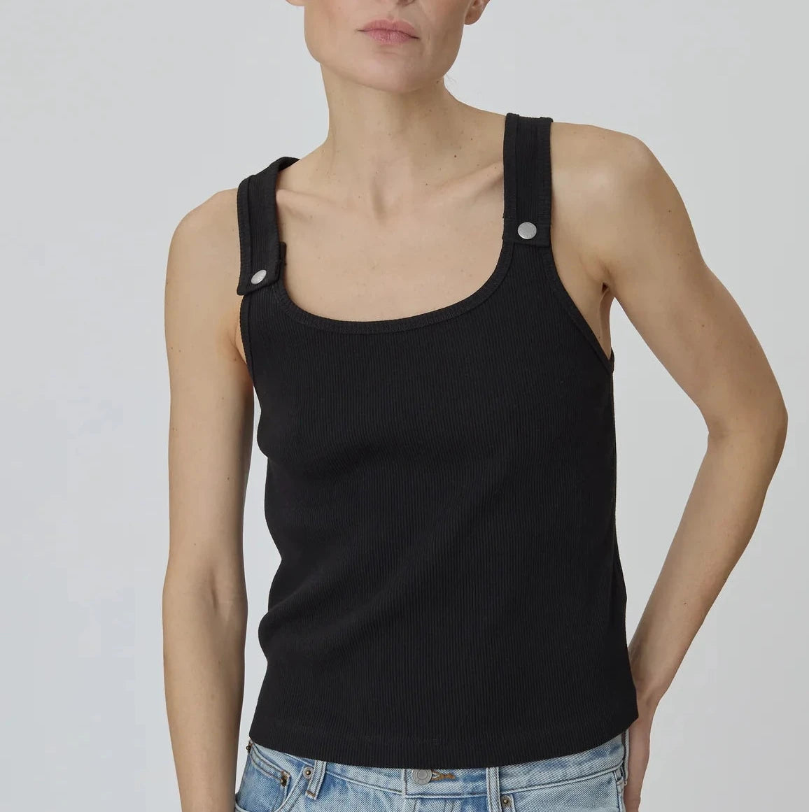 Snap Tank