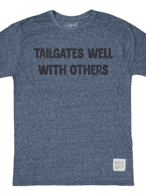 Tailgates Well with Others