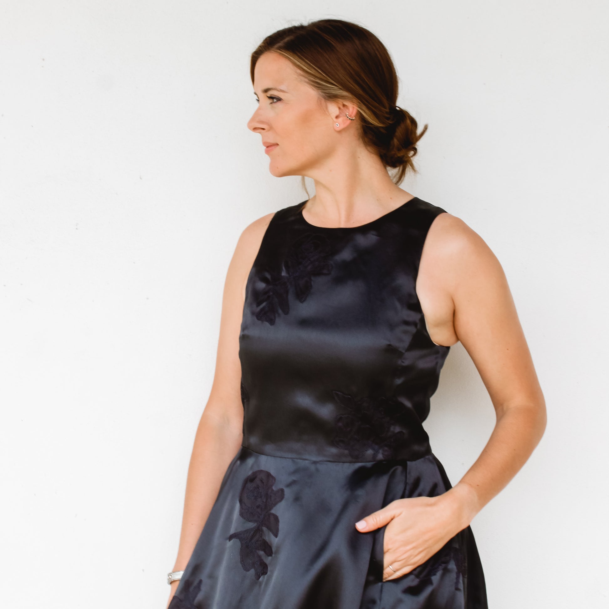 Applique Sculptured Midi Dress