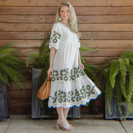 Daisy Applique Midi Dress