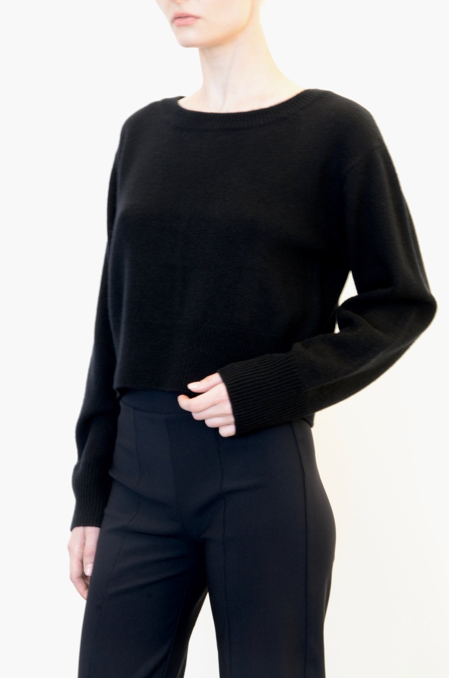 Cashmere Crew Neck Crop Sweater