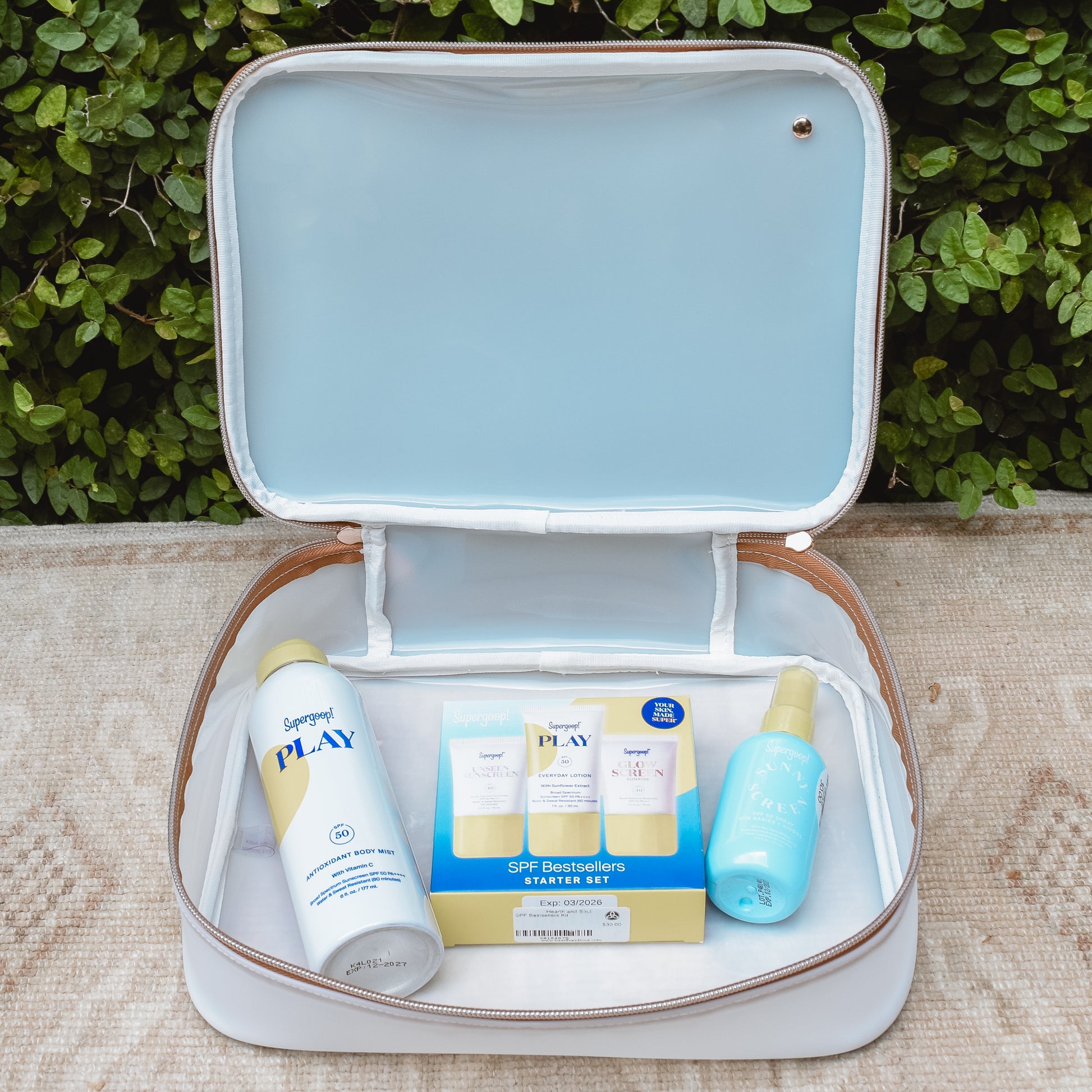 Claire Jumbo Makeup Bag - Miami | Ultramarine