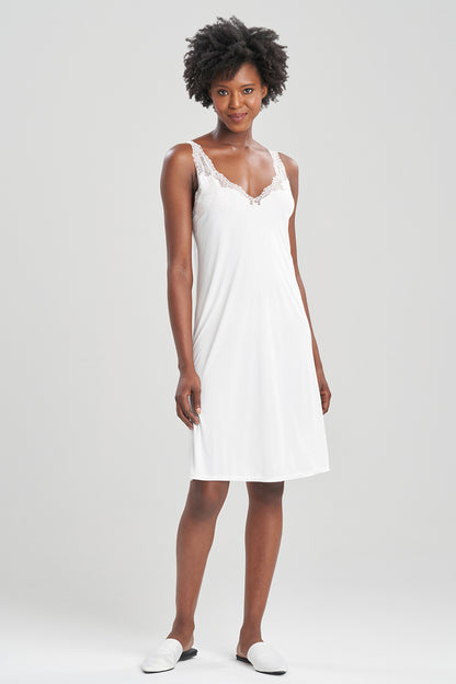 Enchant V-Neck Slip