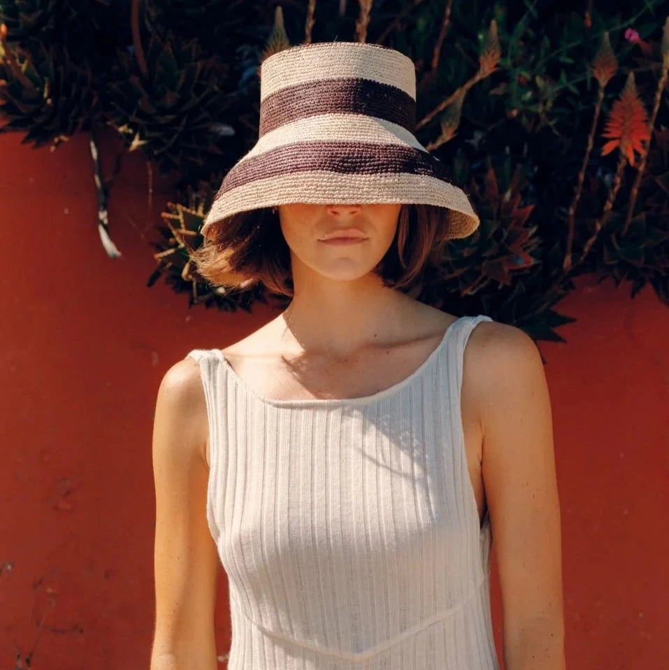 Gina XL - Stripe Beige Chocolate