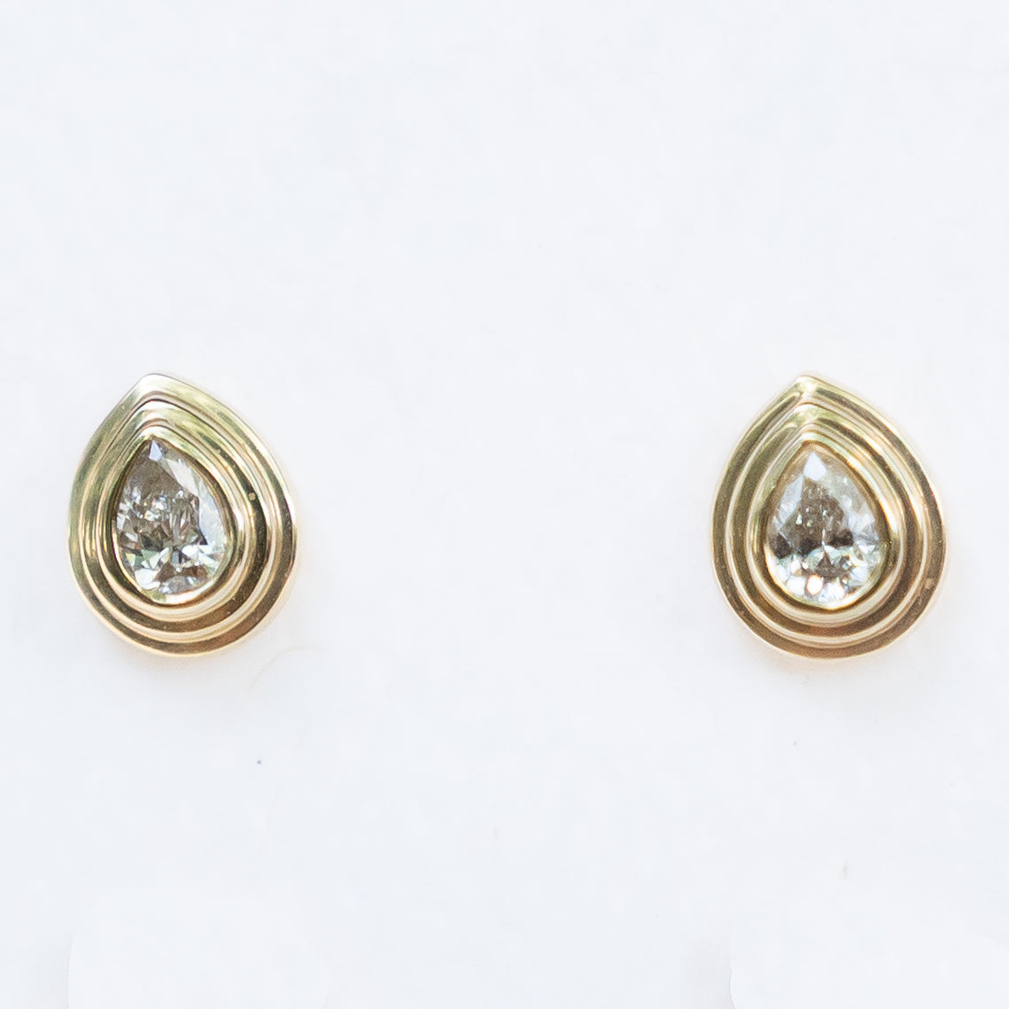 14k Tear Solitaire Studs