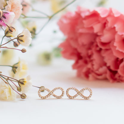 The Classic Infinity Studs