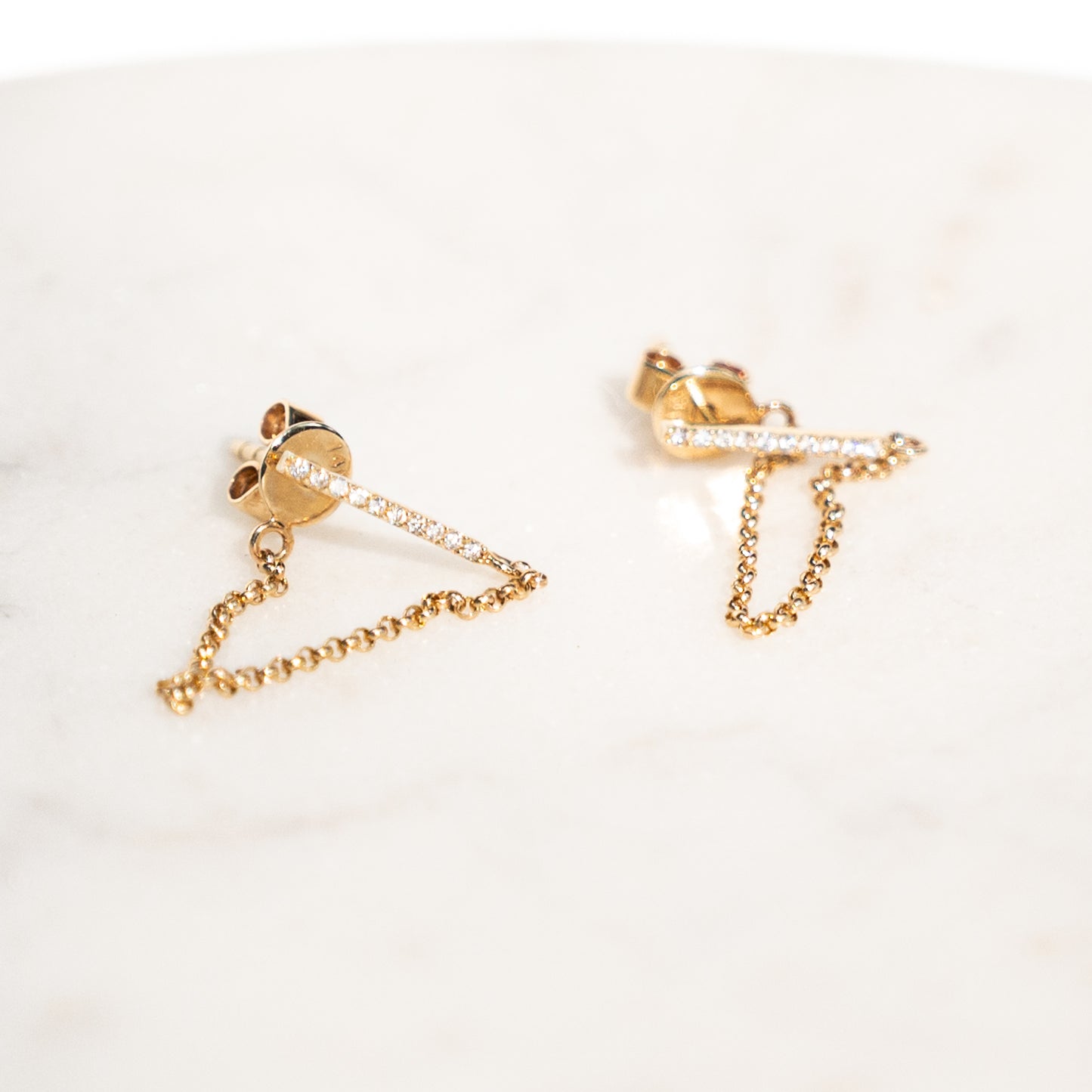 14k Stick Chain Huggies
