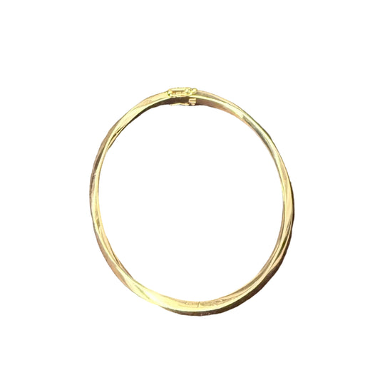 Twist Bangle
