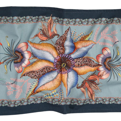 Thanda Nest Table Runner