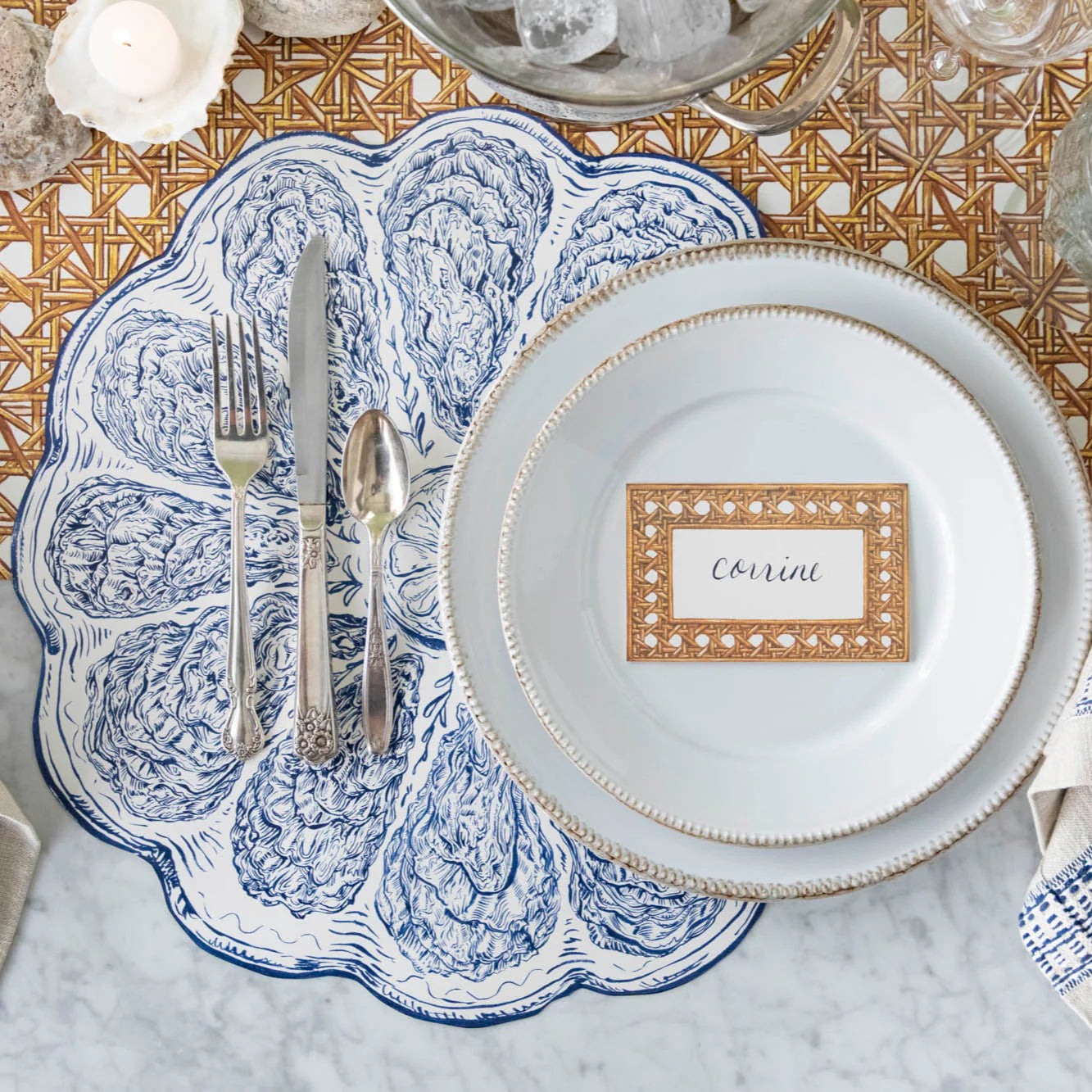 Die-cut Blue Oyster Plate Placemat - 12 Sheets