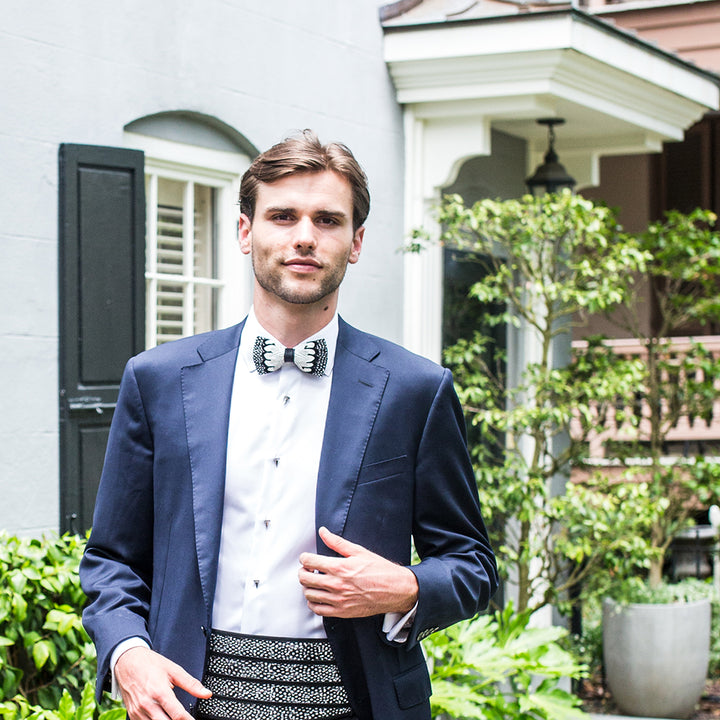 Feathered Bowtie