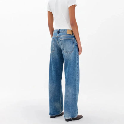 Saige Relaxed Straight Jeans | Echo