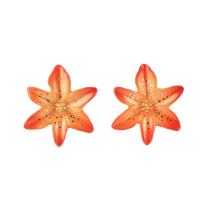 Lily Stud Earrings