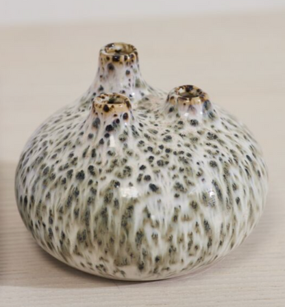Merle Budvase