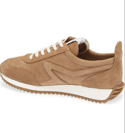 Retro Runner Sneaker