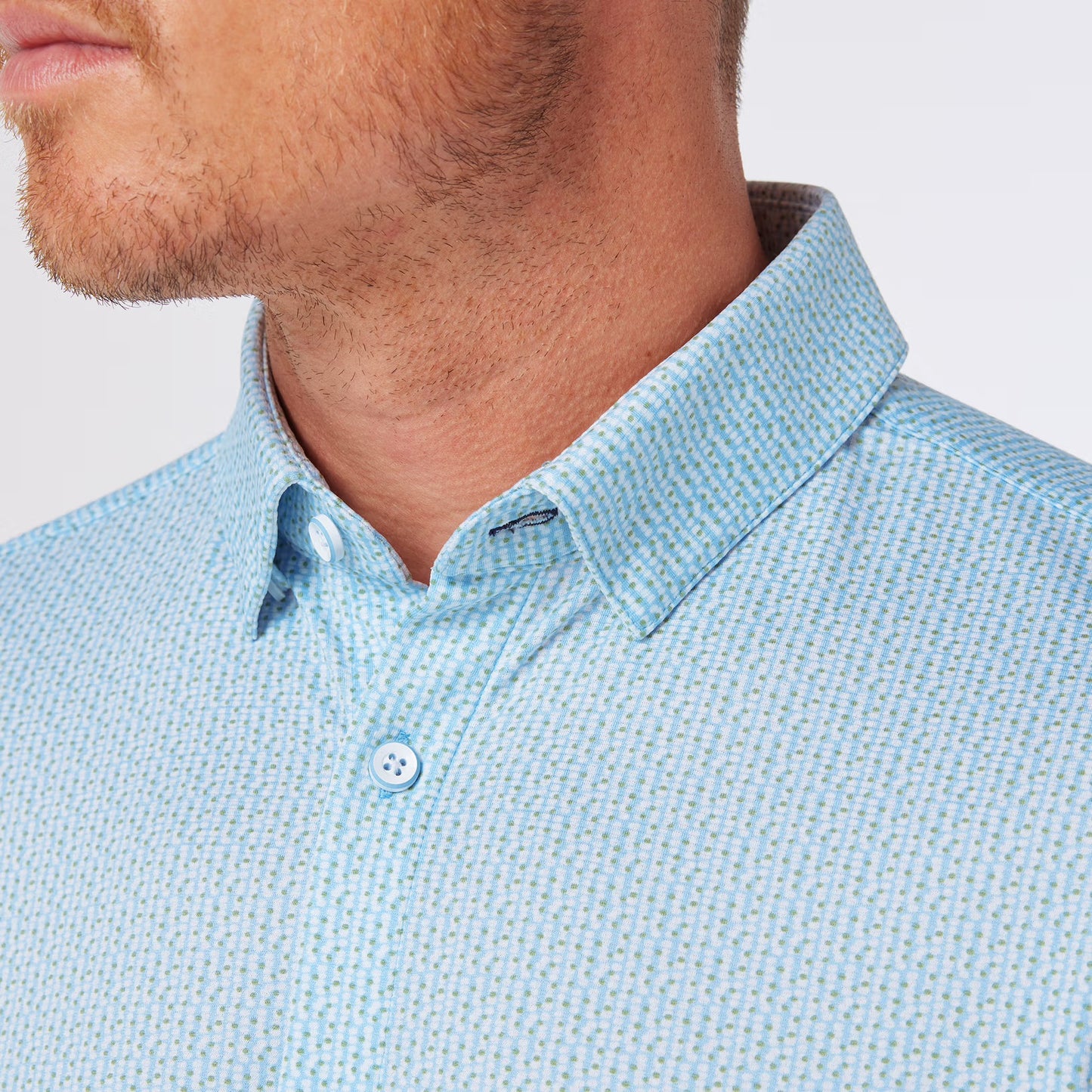 Halyard Short Sleeve Dress Shirt - Light Blue Circle Montage