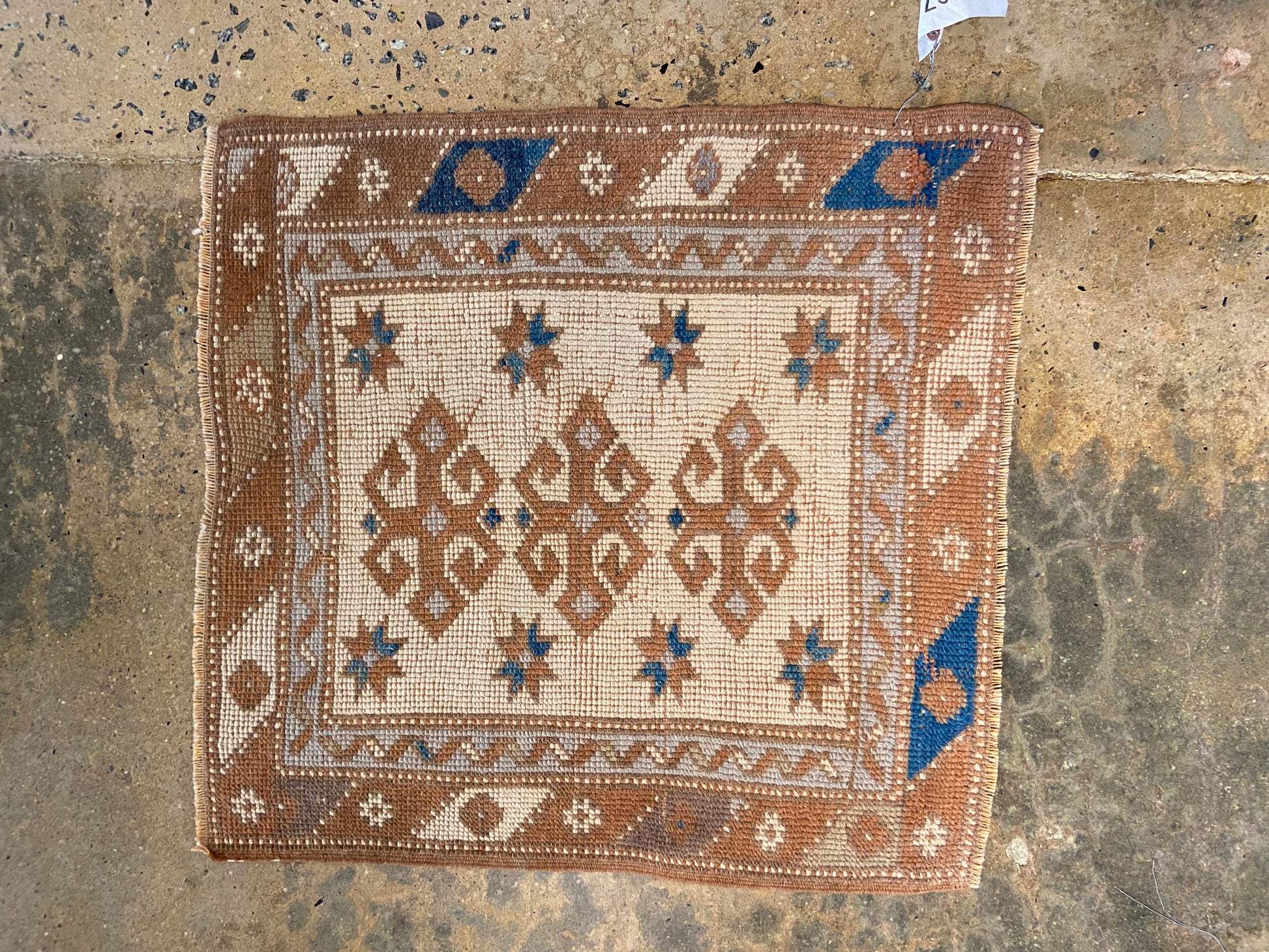 Vintage Mini Oushak Rug - 2'x3'