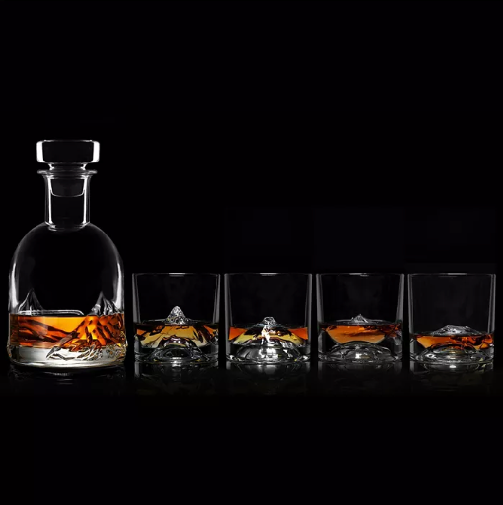 The Peaks Whiskey Set - Set of 4 + Decanter